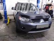 ��� �� Mitsubishi Outlander - 
