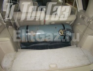 ��� �� Toyota Ipsum - �������������� ������ ������� 100 ������