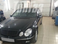 ��� �� Mercedes Benz E 200 - 