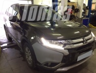 ��� �� MITSUBISHI OUTLANDER  - 