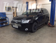 ��� �� Mitsubishi Outlander - 