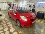 ��� �� Toyota Yaris - 