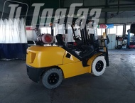 ��� �� Komatsu FG50AT-10 - 