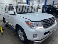 ��� �� Toyota Land Cruiser 200 - 