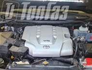 ��� �� Toyota Land Cruiser 200 - 