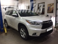 ��� �� Toyota Highlander - 
