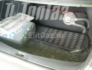 ��� �� Nissan Almera - �������������� ������ ������� 50 ������