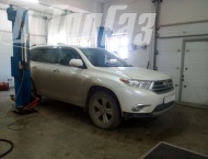 ��� �� Toyota Highlander - ����� ���