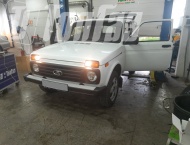 ��� �� Lada 4�4 - 