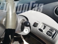 ��� �� Toyota Vitz - 