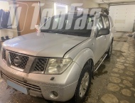 ��� �� Nissan Pathfinder - 