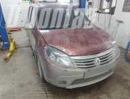 ��� �� Renault Sandero  - 