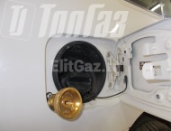 ��� �� Toyota Land Cruiser 200 - ����������� ���������� � ������������