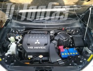 ��� �� Mitsubishi Outlander  - 
