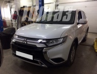 ��� �� MITSUBISHI OUTLANDER - 