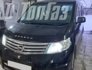 ��� �� Nissan Serena - 