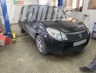 ��� �� Renault Sandero  - 