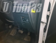 ��� �� Toyota Isis - 