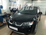 ��� �� Mitsubishi Outlander - 
