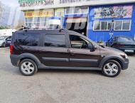 ��� �� Lada Largus - 
