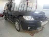 ��� �� MITSUBISHI OUTLANDER  - ����� ���