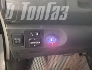 ��� �� Toyota Yaris - 