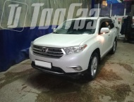 ��� �� Toyota Highlander - 