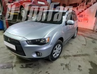 ��� �� MITSUBISHI OUTLANDER - 