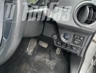 ��� �� Toyota Corolla Fielder - 