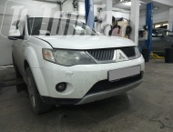 ��� �� Mitsubishi Outlander - 